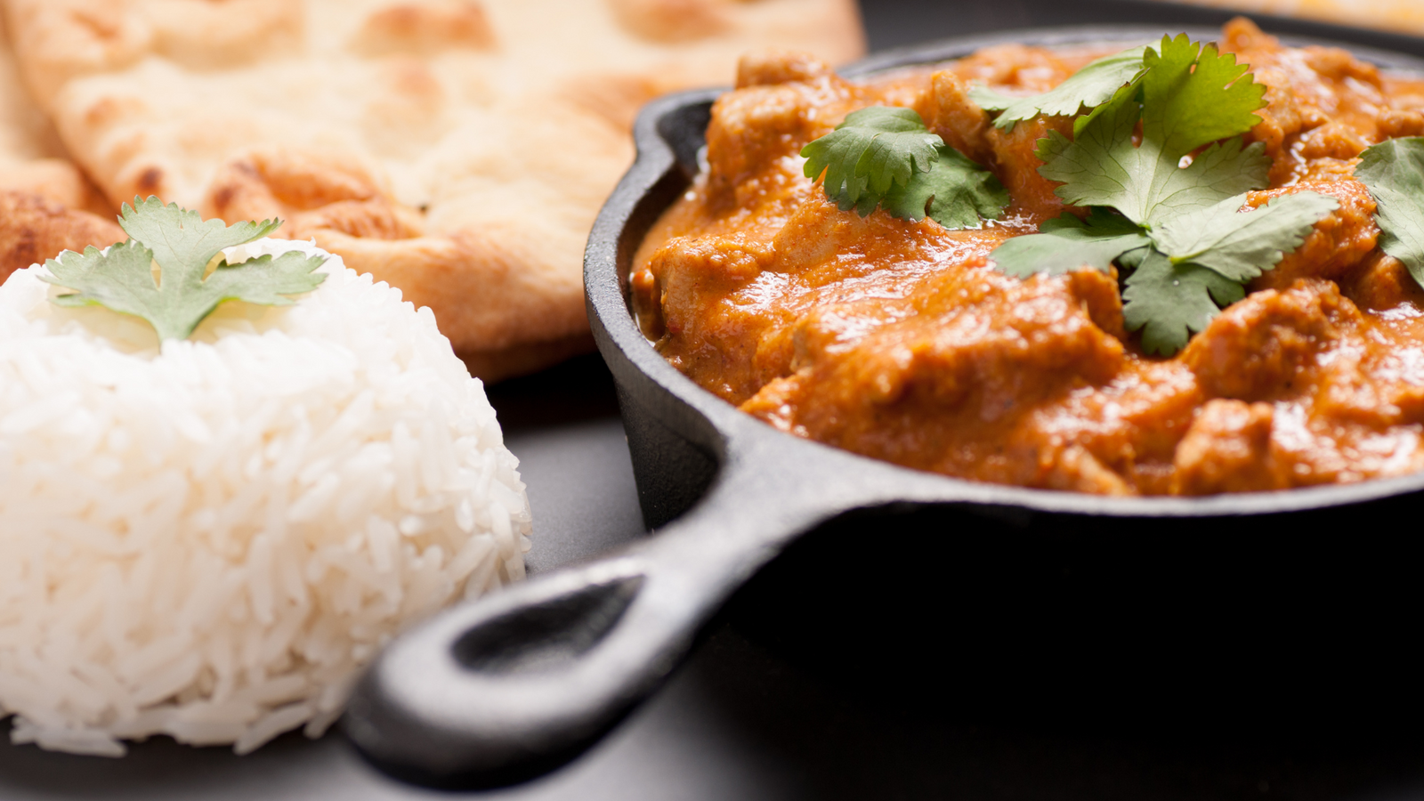 Curry de pollo con arroz basmati